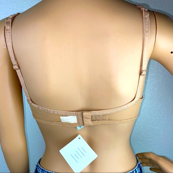 La Perla Nude Floral Embroidered Lace Fishnet Mesh Bra 36B NWT - Picture 2 of 6